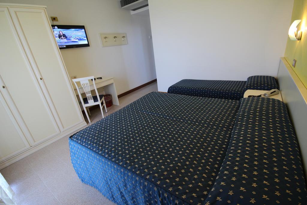 Hotel Roma Jesolo Extérieur photo